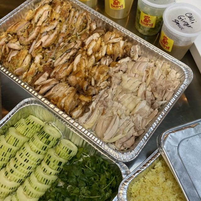 15 People - Mix Burd Party Tray including plates, utensils, soup cups & napkins.
